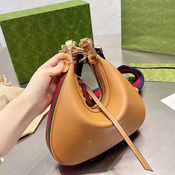 fashion designer women shoulder bag totes clutch hobo underarm cross body luxury genuine leather handbag attache half moon circular presbyop
fashion designer women shoulder bag totes clutch hobo underarm cross body luxury genuine leather handbag attache half moon circular presbyop