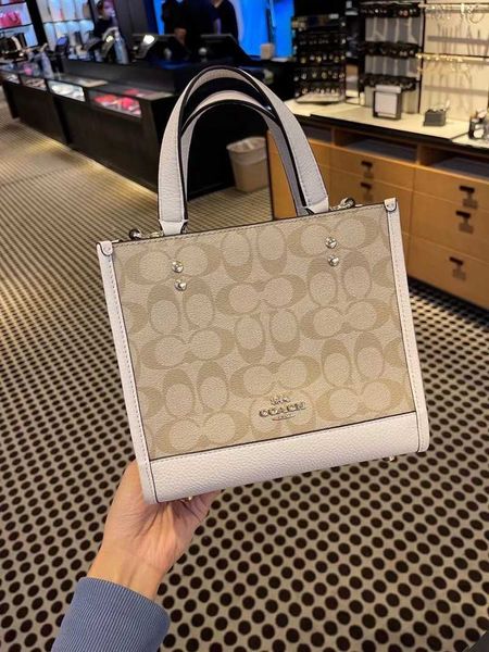luxuries designers women coch bag cochs crossbody handbag shoulder totes bags cc designer handbags tote purses wallet v4xy
luxuries designers women coch bag cochs crossbody handbag shoulder totes bags cc designer handbags tote purses wallet v4xy