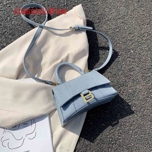 designer balencaigs hourglass shoulder bags outlet uk ins small high-end bag for women 2022 fashionable and versatile one portable hourglass
designer balencaigs hourglass shoulder bags outlet uk ins small high-end bag for women 2022 fashionable and versatile one portable hourglass