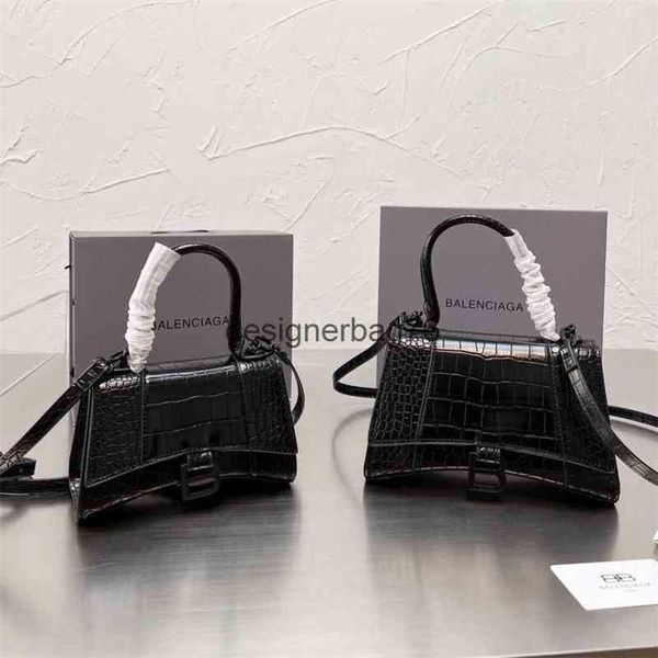 high handbags 2022 bags balenciga leather hourglass designer version bag family women's handag crocodile pattern single kxu2 yfnn
high handbags 2022 bags balenciga leather hourglass designer version bag family women's handag crocodile pattern single kxu2 yfnn