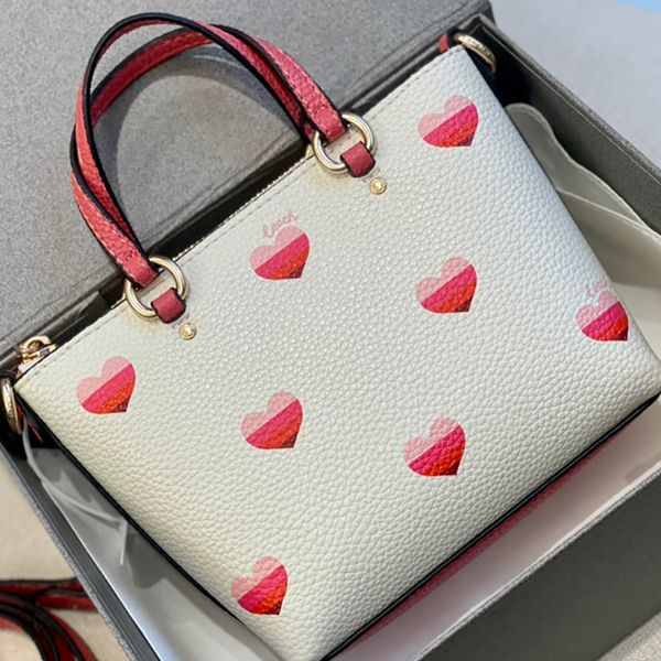classic leather bag fashion designer crossbody messenger handbag leather brand women shoulder purse
classic leather bag fashion designer crossbody messenger handbag leather brand women shoulder purse