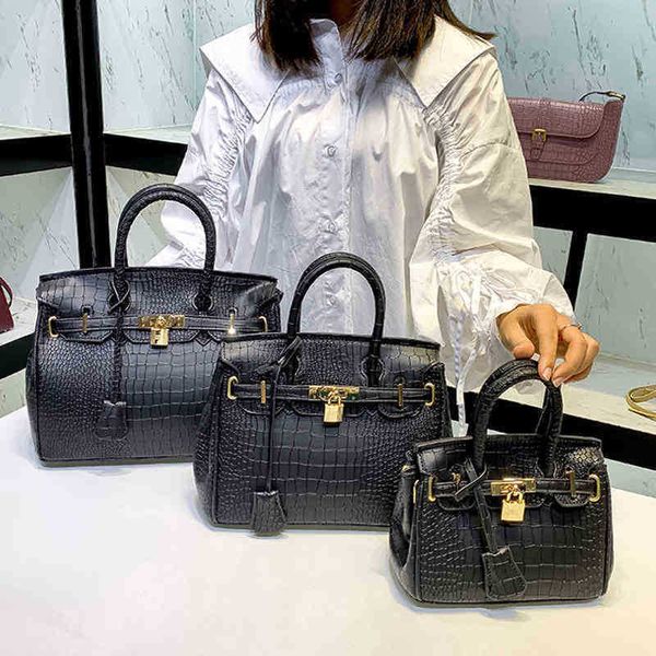 h designer bags birkins handbags family 2022 h same crocodile pattern bag large capacity portable single shoulder messenger
h designer bags birkins handbags family 2022 h same crocodile pattern bag large capacity portable single shoulder messenger