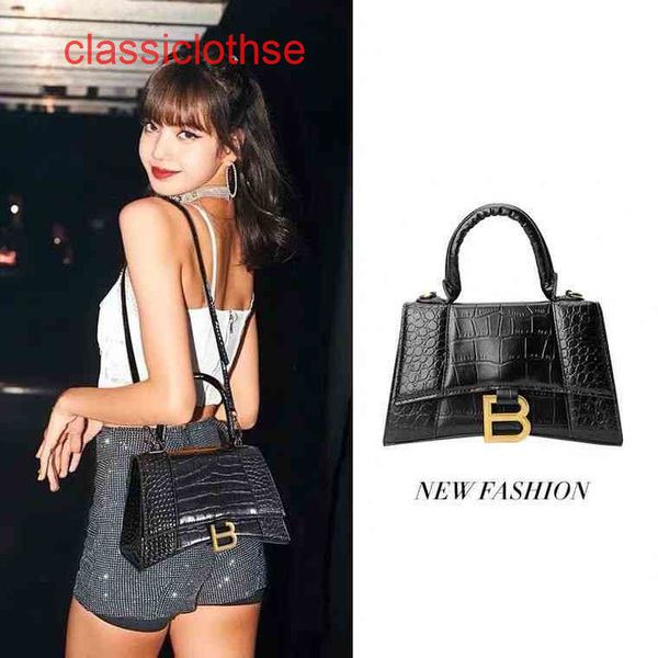 designer balencaigs hourglass shoulder bags outlet uk leather women's bag hourglass b home crocodile pattern mini one diagonal hand lux
designer balencaigs hourglass shoulder bags outlet uk leather women's bag hourglass b home crocodile pattern mini one diagonal hand lux