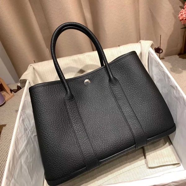 herme bag series designer 2022 garden party 30cm hand sewn wax thread original factory leather shopping tote quilt portable women's
herme bag series designer 2022 garden party 30cm hand sewn wax thread original factory leather shopping tote quilt portable women's