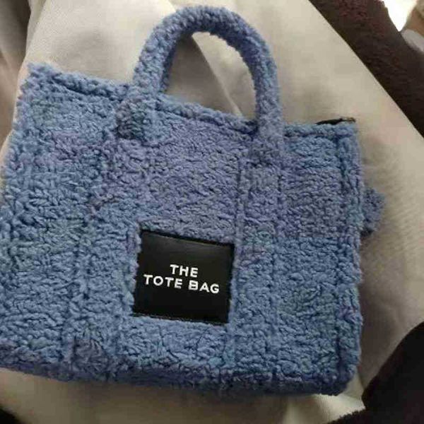 shopping bags designer bags totes handbags marc fur the tote bag women winter wool letter casual portable one shoulder messenger bag 220913
shopping bags designer bags totes handbags marc fur the tote bag women winter wool letter casual portable one shoulder messenger bag 220913
