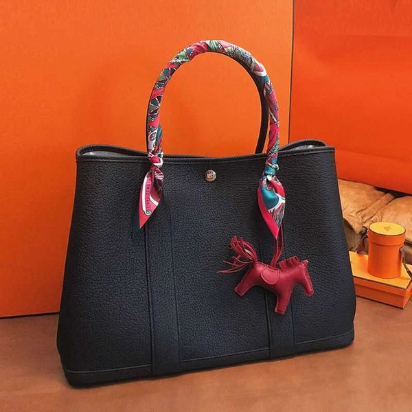 herme bag series designer female 2022 new garden togo one shoulder cross body bu et large capacity tote
herme bag series designer female 2022 new garden togo one shoulder cross body bu et large capacity tote
