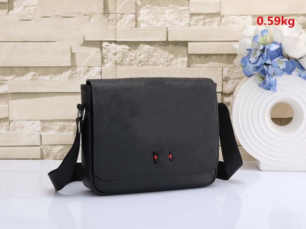 2022 new men's shoulder bag messenger bag designer large capacity business casual clamshell men's bag fashion trend bags totes
2022 new men's shoulder bag messenger bag designer large capacity business casual clamshell men's bag fashion trend bags totes