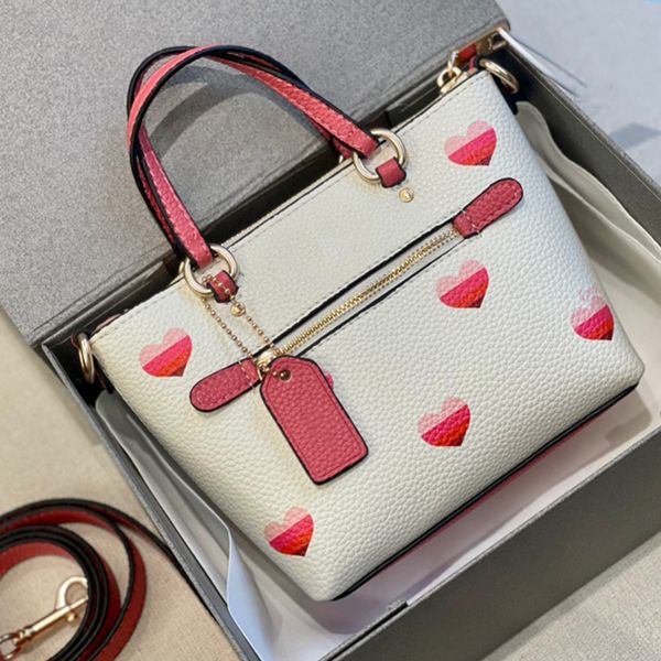 fashion tote bags designer shoulder bag leather mini dumplings purse classic love messenger crossbody handbag
fashion tote bags designer shoulder bag leather mini dumplings purse classic love messenger crossbody handbag