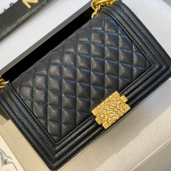 bags designer bag totes women handbag classic luxury brand imitation plaid buckle shoulder bag fashionable letter leather chain wallet party
bags designer bag totes women handbag classic luxury brand imitation plaid buckle shoulder bag fashionable letter leather chain wallet party