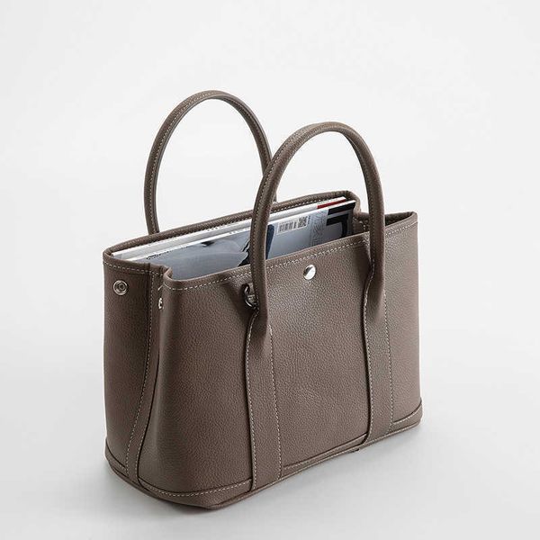 luxurious designer herme bags spring and summer new 2022 women's large capacity classic garden hand commuter one shoulder crossbody tot
luxurious designer herme bags spring and summer new 2022 women's large capacity classic garden hand commuter one shoulder crossbody tot