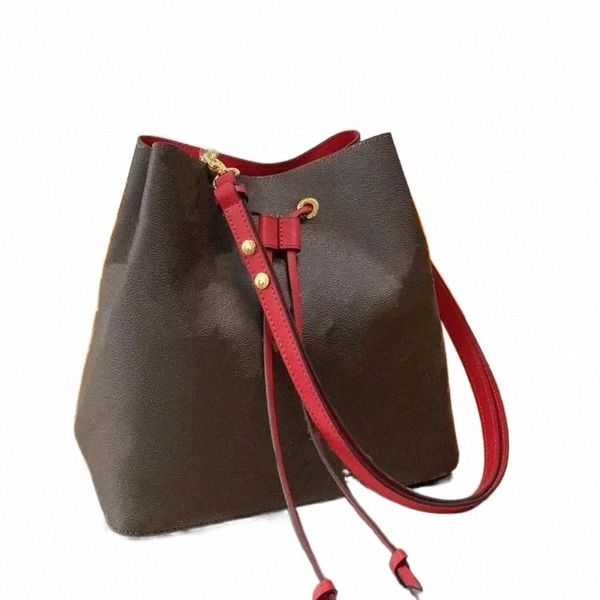 women leather shoulder bag designers handbags purse female messenger bag tote crossbody bags m44022 m44887 l5b4#
women leather shoulder bag designers handbags purse female messenger bag tote crossbody bags m44022 m44887 l5b4#