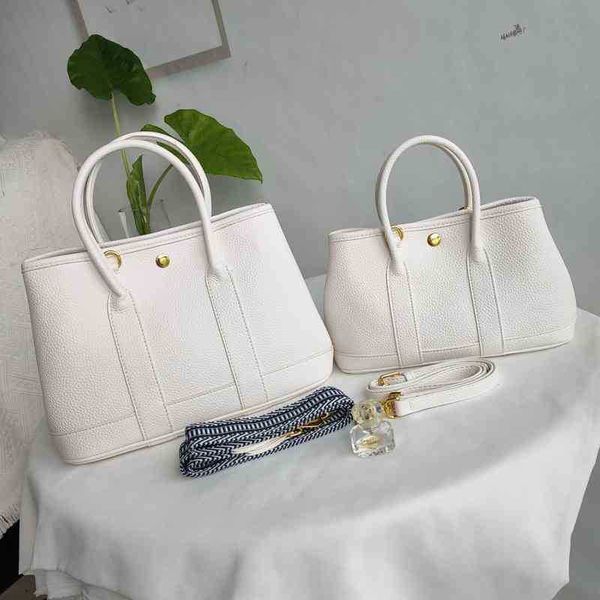 designer handbag shoulder herme crossbody garden high end h home bag garden 36 leather commuter tote large capacity lap30
designer handbag shoulder herme crossbody garden high end h home bag garden 36 leather commuter tote large capacity lap30