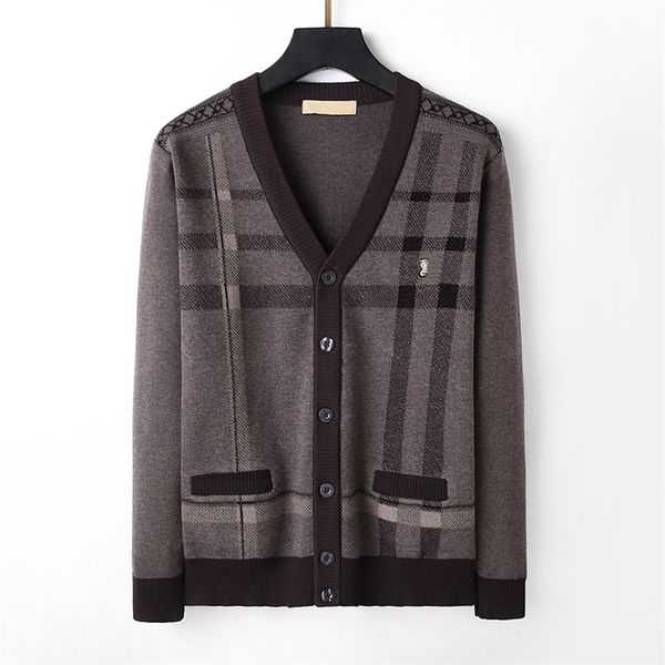 designer knit men's sweater fine cardigan button v neck pocket classic casual autumn winter warm comfortable fashion retro pullover art
designer knit men's sweater fine cardigan button v neck pocket classic casual autumn winter warm comfortable fashion retro pullover art
