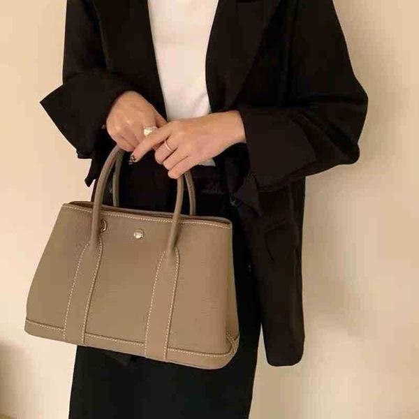 designer handbag shoulder herme crossbody garden bag 2022 new leather garden bag women's large capacity bu et one shoulder portable
designer handbag shoulder herme crossbody garden bag 2022 new leather garden bag women's large capacity bu et one shoulder portable