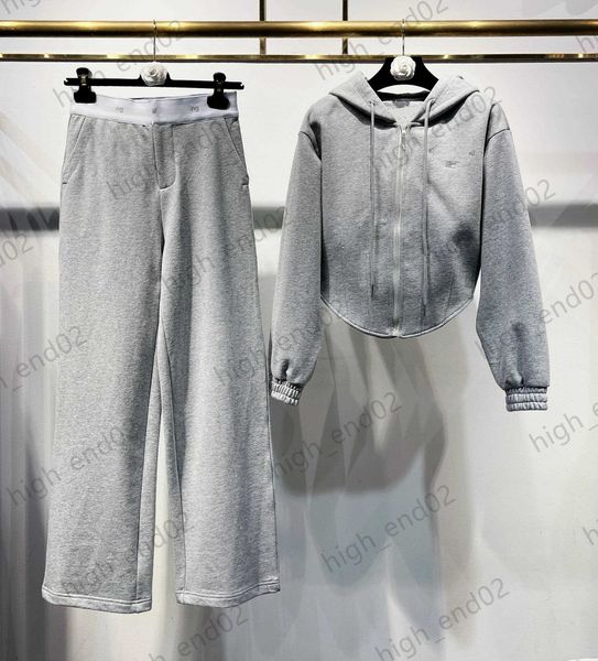womens designer two piece pants tracksuites letter embroidery embellishes curved hem design hooded jacket coat elastic waist straight trouse, White
womens designer two piece pants tracksuites letter embroidery embellishes curved hem design hooded jacket coat elastic waist straight trouse, White