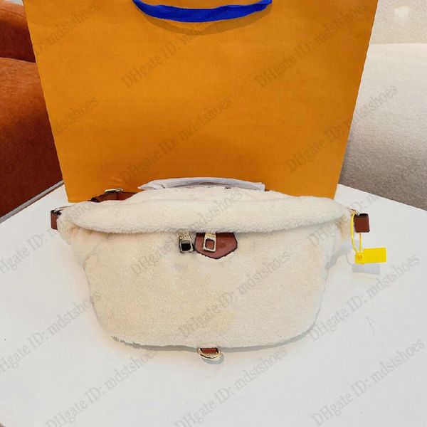 2022 winter belt bag soft cream wool oversize monograms pattern designers womens chest bag luxury cross body
2022 winter belt bag soft cream wool oversize monograms pattern designers womens chest bag luxury cross body