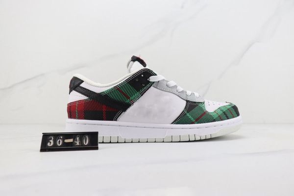 with box plaid low running shoes men women white black university red grey light silver sports sneaker
with box plaid low running shoes men women white black university red grey light silver sports sneaker