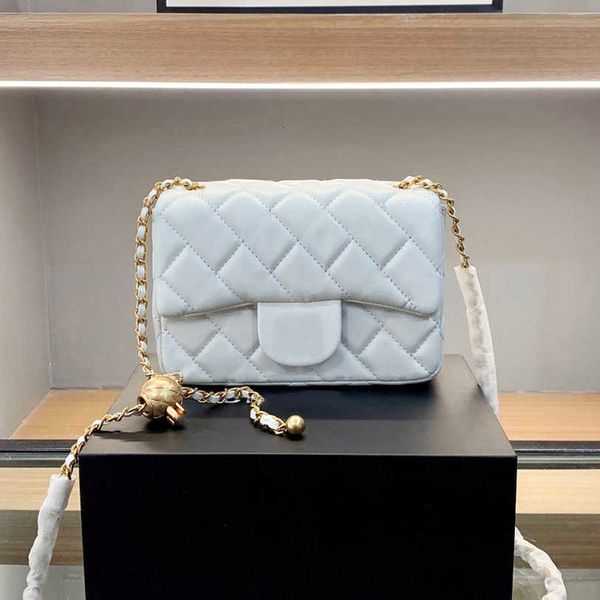 evening bag designer handbag shoulder chain bag clutch flap totes bags wallet check velour thread purse double letters solid hasp waist squa
evening bag designer handbag shoulder chain bag clutch flap totes bags wallet check velour thread purse double letters solid hasp waist squa
