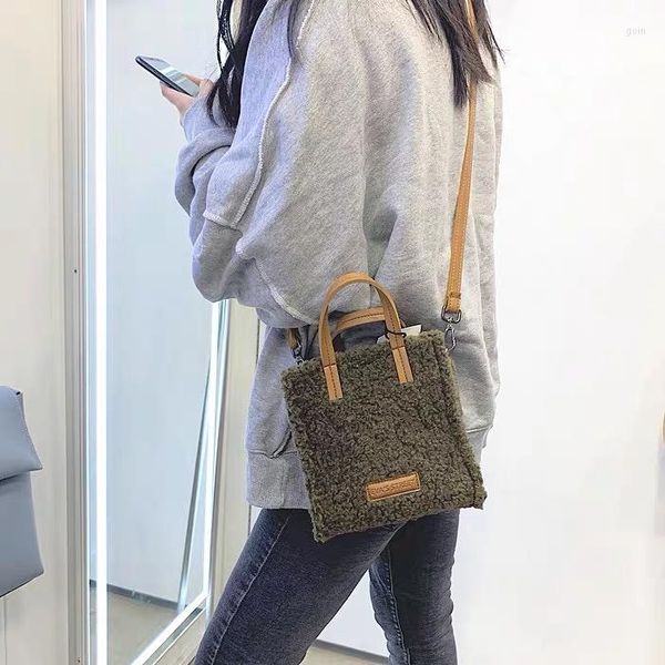 evening bags ladies handbag luxury faux fur shoulder bag fluffy plush small winter wallet fashion cashmere messenger designer
evening bags ladies handbag luxury faux fur shoulder bag fluffy plush small winter wallet fashion cashmere messenger designer