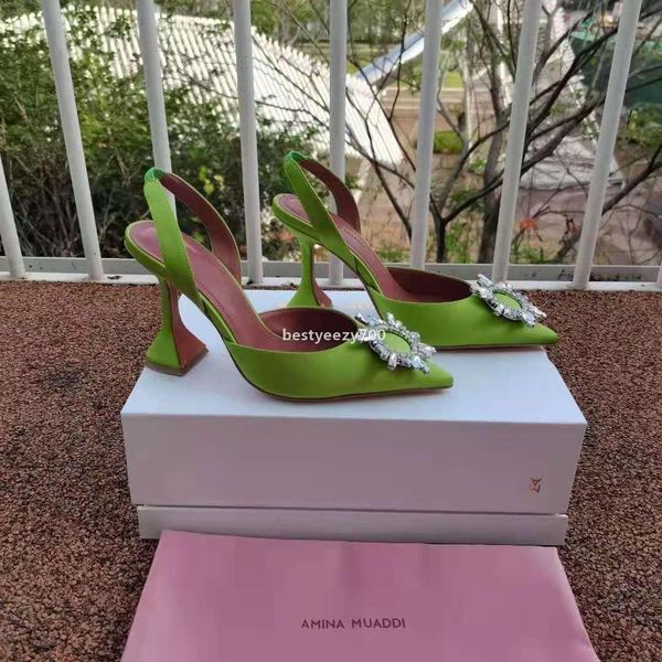 sandal amina muaddi fashion season shoes pumps green satin begum crystal perfect original box dustbag eaj, Black
sandal amina muaddi fashion season shoes pumps green satin begum crystal perfect original box dustbag eaj, Black