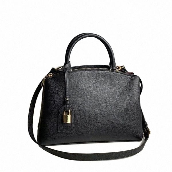genuine leather designer bags purse fashion women's embossing handbags luxury shoulder messenger bag totes wallet women classic satchel
genuine leather designer bags purse fashion women's embossing handbags luxury shoulder messenger bag totes wallet women classic satchel