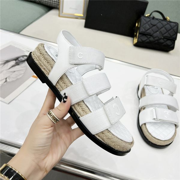 fashion sandals channel the latest style comfortable soft men and women flat bottom letter logo summer casual slippers 02-010, Black
fashion sandals channel the latest style comfortable soft men and women flat bottom letter logo summer casual slippers 02-010, Black