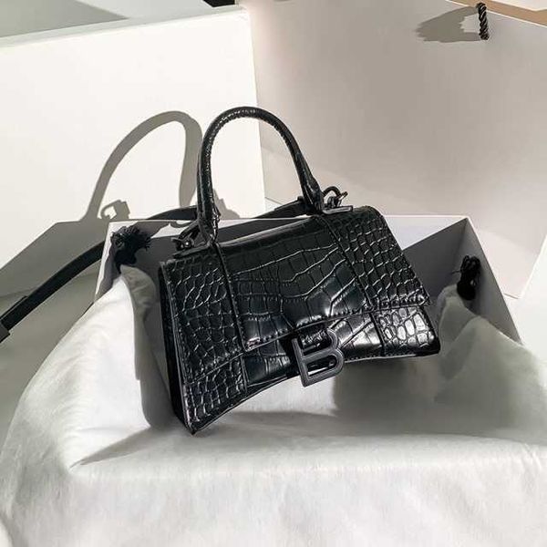 bags designer luxury balenciss shoulder tote women 2022 new fashion hourglass women's single shoulder messenger hand
bags designer luxury balenciss shoulder tote women 2022 new fashion hourglass women's single shoulder messenger hand
