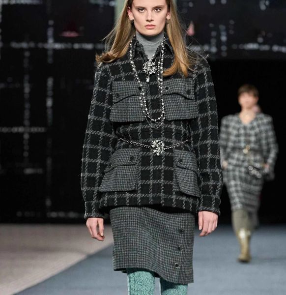 chan new women's brand jacket designer fashion grade logo houndstooth tweed coat overcoat leisure spring coats cardigan women down jack, Black;brown
chan new women's brand jacket designer fashion grade logo houndstooth tweed coat overcoat leisure spring coats cardigan women down jack, Black;brown
