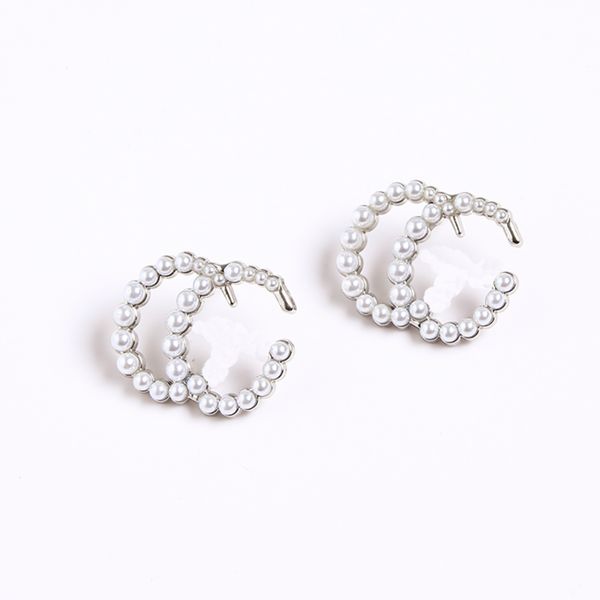 women classic stud earring fashion gold vintage hollow letter personality party jewelry, Golden;silver
women classic stud earring fashion gold vintage hollow letter personality party jewelry, Golden;silver