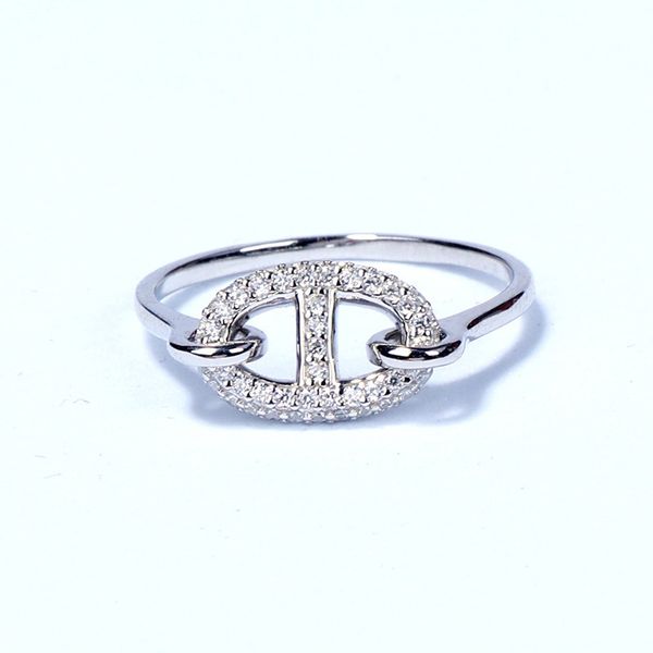 925 silver pig nose ring inlaid with zircon gold-plated simple ins texture full diamond men's and women's same geometric
925 silver pig nose ring inlaid with zircon gold-plated simple ins texture full diamond men's and women's same geometric