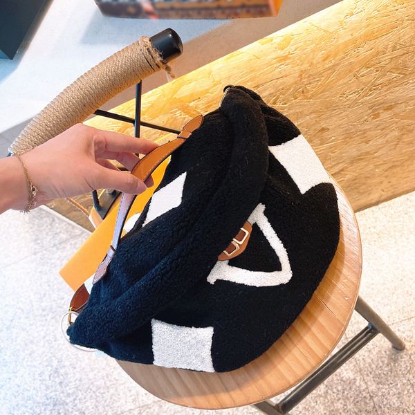 m55425 lambswool bum chest belt crossbody waist bag luxury designer teddy fanny bumbag pack villus waistpacks tote teedy womens mens purses
m55425 lambswool bum chest belt crossbody waist bag luxury designer teddy fanny bumbag pack villus waistpacks tote teedy womens mens purses