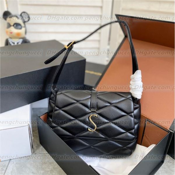 genuine leather women le 57 shoulder bags for womens chest pack lady hobo tote chains handbag presbyopic purse messenger handbags purses clu
genuine leather women le 57 shoulder bags for womens chest pack lady hobo tote chains handbag presbyopic purse messenger handbags purses clu