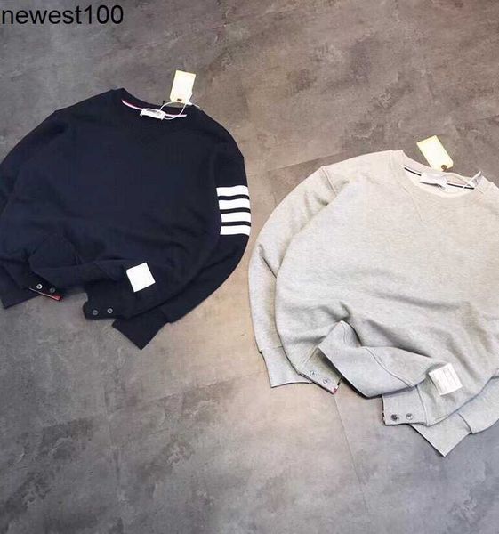 men's hoodies designer sweatshirts autumn new tb four bar yarn dyed classic versatile loose round neck sweater lovers' long sleeve, Black
men's hoodies designer sweatshirts autumn new tb four bar yarn dyed classic versatile loose round neck sweater lovers' long sleeve, Black