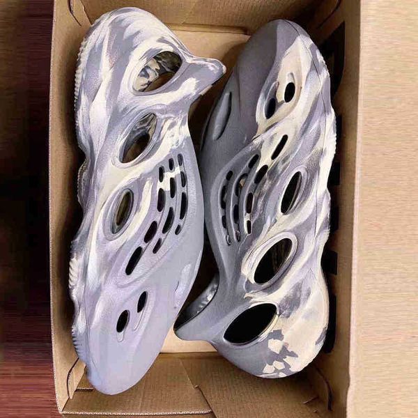 yeesys foam runner slippers slipper yeesyss moon sandal mxt gray kany rubber mens womens gandals slip-on slide camo men women west fashion, Black
yeesys foam runner slippers slipper yeesyss moon sandal mxt gray kany rubber mens womens gandals slip-on slide camo men women west fashion, Black