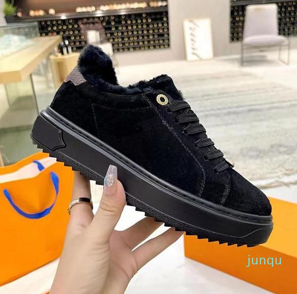 2022 time out b22 dunks leather fabric fleece lining winter warm luxury casual versatile flat comfort lace up designer running shoes sneaker, Black
2022 time out b22 dunks leather fabric fleece lining winter warm luxury casual versatile flat comfort lace up designer running shoes sneaker, Black