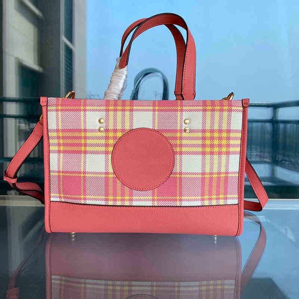 designer luxury women the tote bag fashion versatile handbags shoulder crossbody bags purse telfars totes large capacity saddle wallets 7a w
designer luxury women the tote bag fashion versatile handbags shoulder crossbody bags purse telfars totes large capacity saddle wallets 7a w