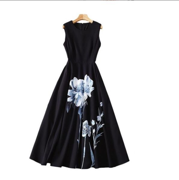 1027 2022 xl autumn winter flora print dress crew neck sleeveless black panelld dress luxury fashion prom womens clothes sh
1027 2022 xl autumn winter flora print dress crew neck sleeveless black panelld dress luxury fashion prom womens clothes sh