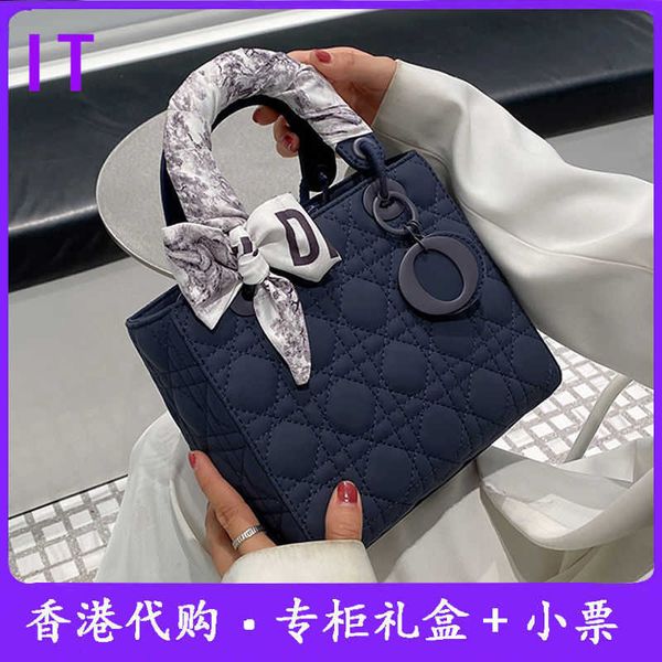 fashion designer clutch bag dinner princess leather matte frosted small fragrance diagonal shoulder portable women's purses ladies hand
fashion designer clutch bag dinner princess leather matte frosted small fragrance diagonal shoulder portable women's purses ladies hand