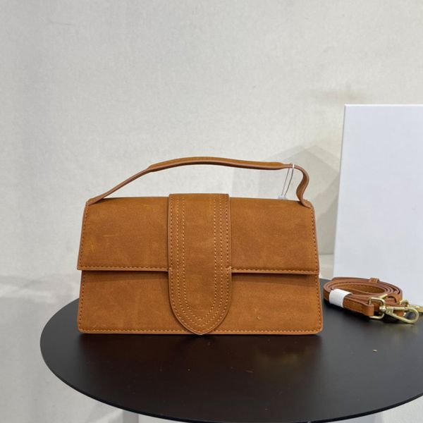 frosted suede handbag flap shoulder bag women crossbody purse plain fashion gold metal letters removable shoulder strap hand bags hasp lady
frosted suede handbag flap shoulder bag women crossbody purse plain fashion gold metal letters removable shoulder strap hand bags hasp lady