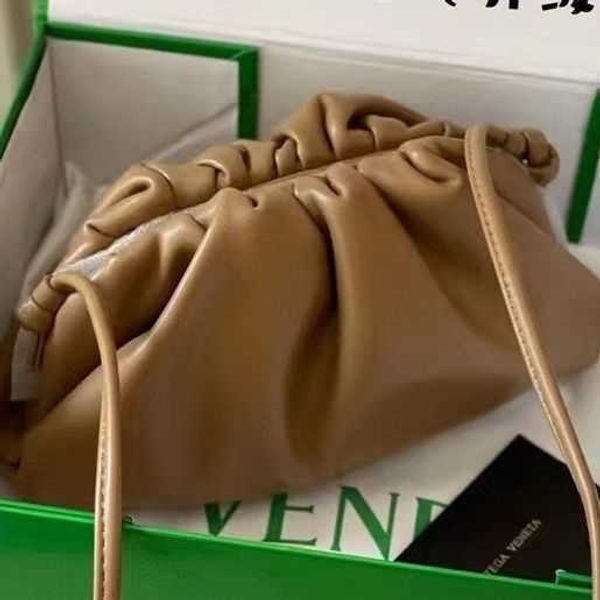 designer herme luxurious bottess bags venetas 2022 song huiqiao the same belt cloud underarm leather women's single shoulder crossbody
designer herme luxurious bottess bags venetas 2022 song huiqiao the same belt cloud underarm leather women's single shoulder crossbody