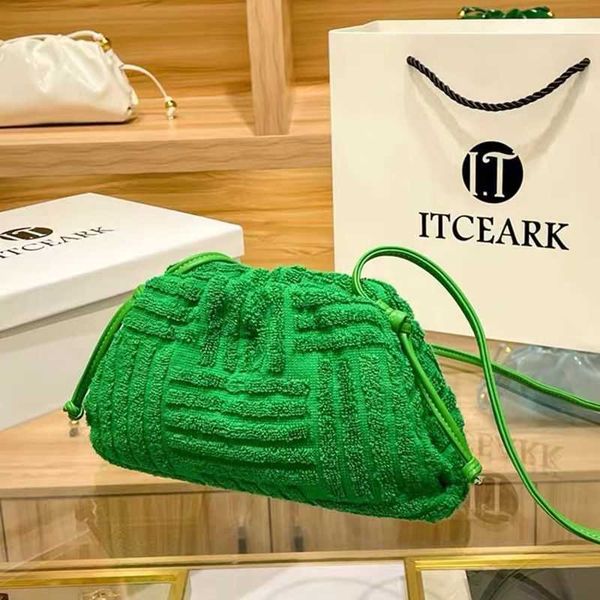 designer herme luxurious bottess bags venetas towel wrinkled dumpling female 2022 new fashion hand cloud autumn winter mini single shoulde h
designer herme luxurious bottess bags venetas towel wrinkled dumpling female 2022 new fashion hand cloud autumn winter mini single shoulde h