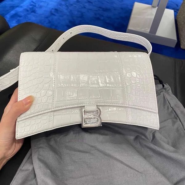 bags balencaigass summer new designer dwont thick chain hourglass b-button crocodile single shoulder underarm bag women's diagonal span
bags balencaigass summer new designer dwont thick chain hourglass b-button crocodile single shoulder underarm bag women's diagonal span