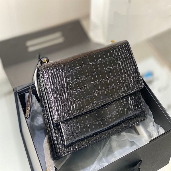2022 designer bag alligator shoulder bags luxury messenger underarm tote bag womens real leather crossbody handbag sequined flap 22cmx14cm
2022 designer bag alligator shoulder bags luxury messenger underarm tote bag womens real leather crossbody handbag sequined flap 22cmx14cm