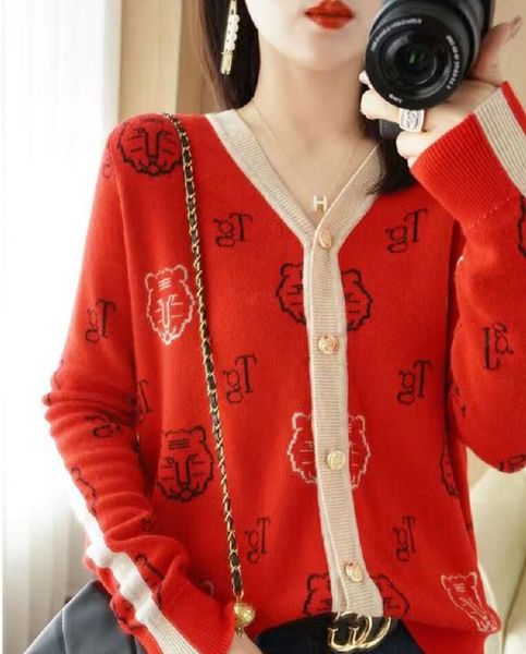 22gg women sweaters cardigan green pink knit button lady cardigans sweaters v-neck loose casual knitted coat, White;black
22gg women sweaters cardigan green pink knit button lady cardigans sweaters v-neck loose casual knitted coat, White;black