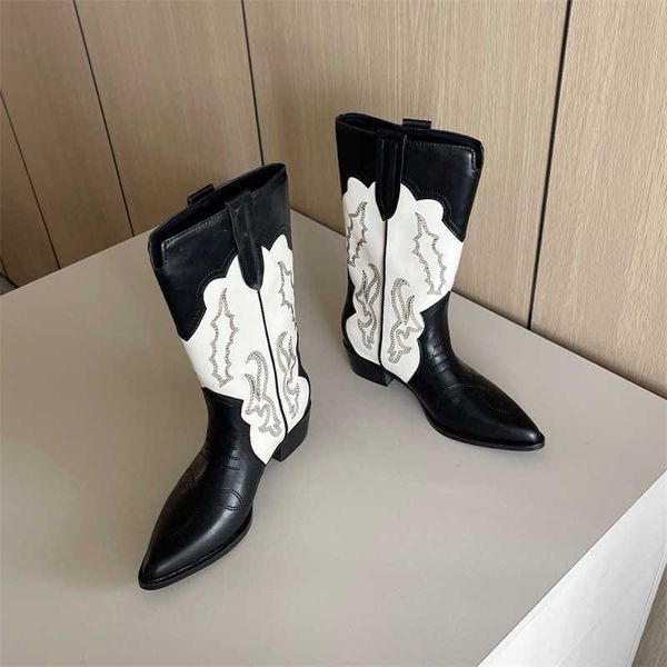 boots embroidered western cowboy women's 2022 autumn and winter new korean color contrast pointed thick medium heel mid barrel knight 2, Black
boots embroidered western cowboy women's 2022 autumn and winter new korean color contrast pointed thick medium heel mid barrel knight 2, Black