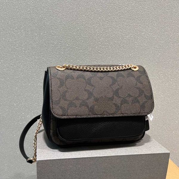 bags designer bag totes women handbag classic luxury brand imitation leather chain shoulder bag fashionable letter buckle multicolor wallet
bags designer bag totes women handbag classic luxury brand imitation leather chain shoulder bag fashionable letter buckle multicolor wallet