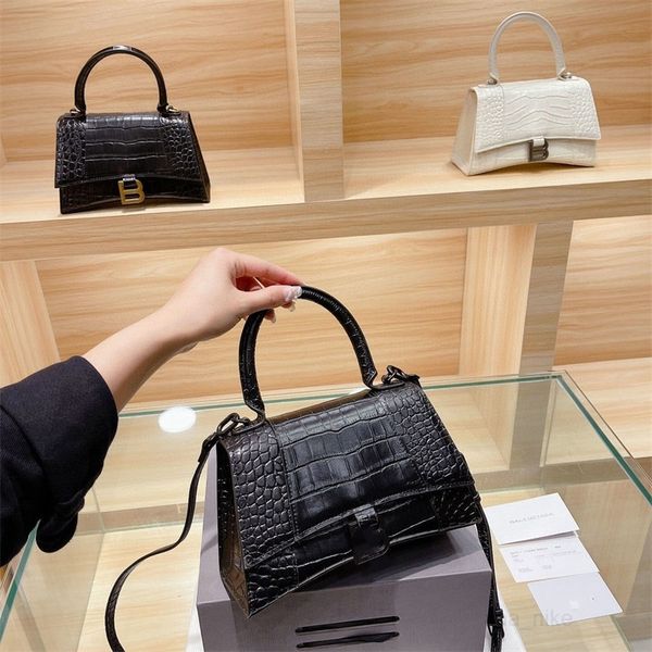 designer luxury women's bags balencaiges new crocodile female leather single shoulder messenger bag handbag fashionable and versatile0a
designer luxury women's bags balencaiges new crocodile female leather single shoulder messenger bag handbag fashionable and versatile0a