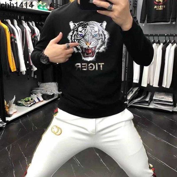 autumn and winter 2022 british style cartoon tigerss head drilling fashion card printing casual round neck long sleeve sweater coat for, Black
autumn and winter 2022 british style cartoon tigerss head drilling fashion card printing casual round neck long sleeve sweater coat for, Black