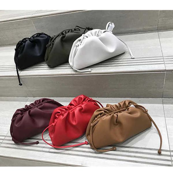 designer herme luxurious bottess bags venetas women's have a logo
designer herme luxurious bottess bags venetas women's have a logo