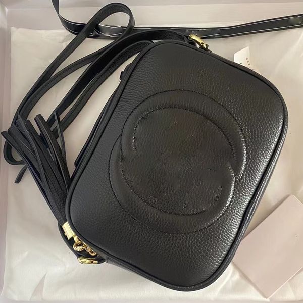 soho small leather disco bag embossed interlocking g compact shoulder bags leather tassel zipper pull luxury designer woman crossbody purses
soho small leather disco bag embossed interlocking g compact shoulder bags leather tassel zipper pull luxury designer woman crossbody purses